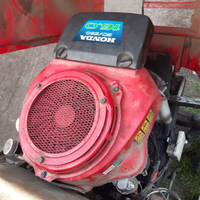 Honda gcv 530 rozrusznik obudowa traktorek kosiarka cewka 2216