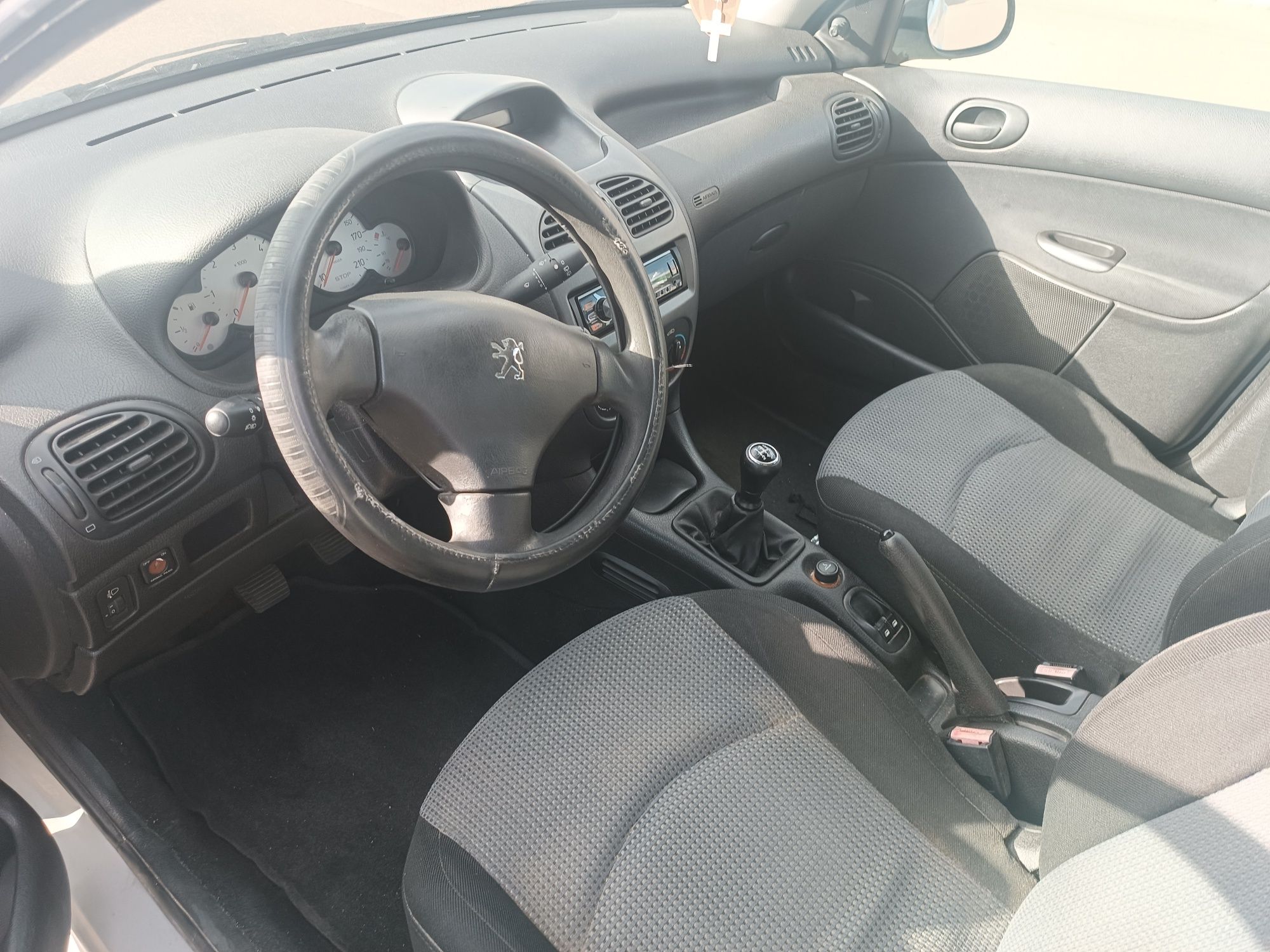 Peugeot 206 1.4 HDI - Com Avaria