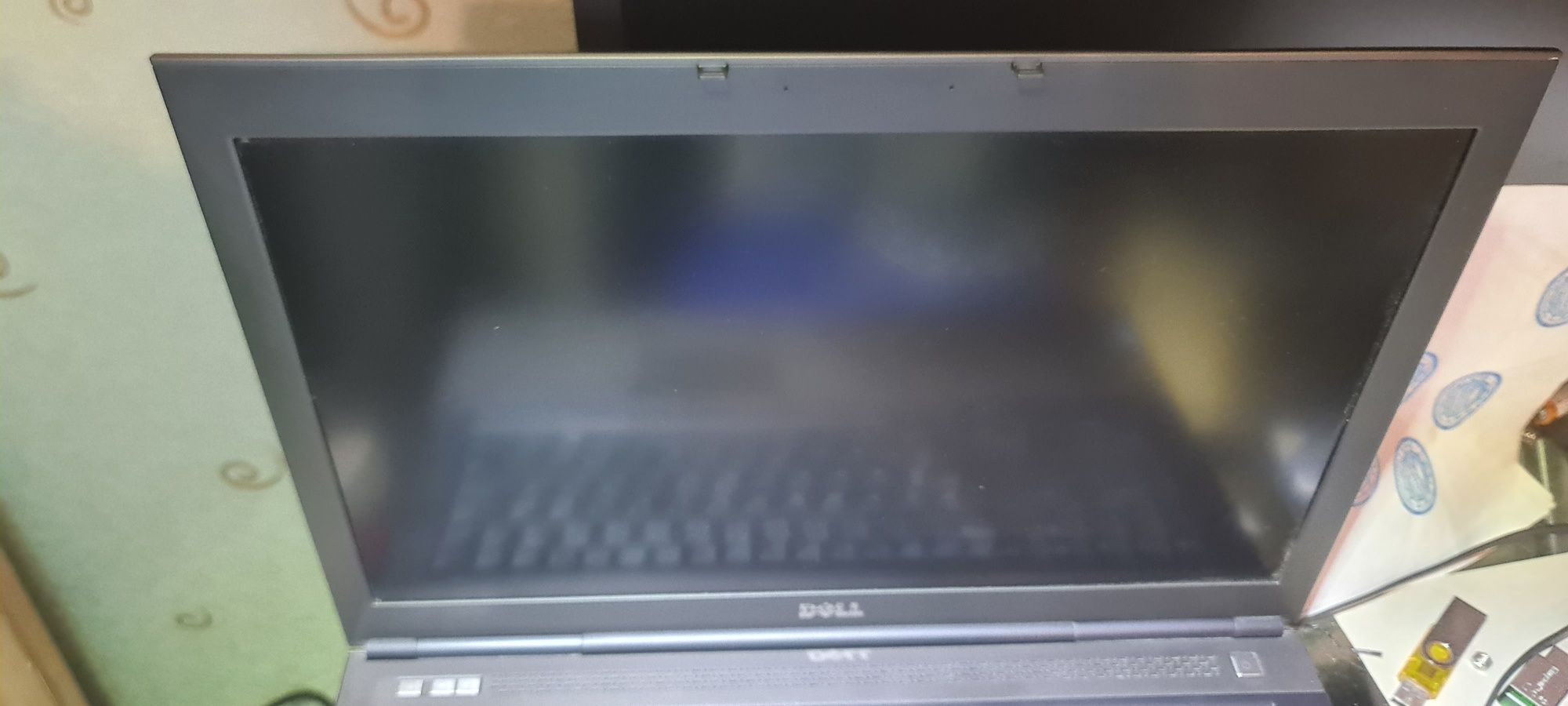 Dell m6800 precision