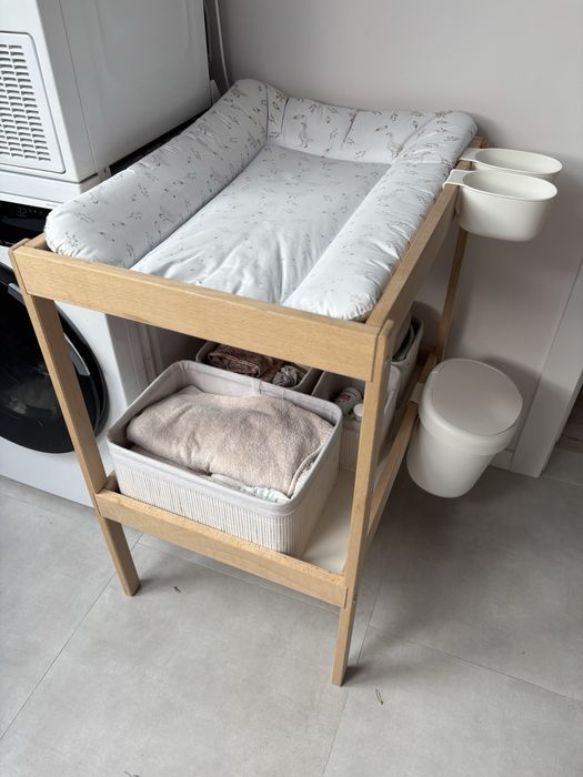 Przewijak Sniglar Ikea z wkladem i pojemnikami