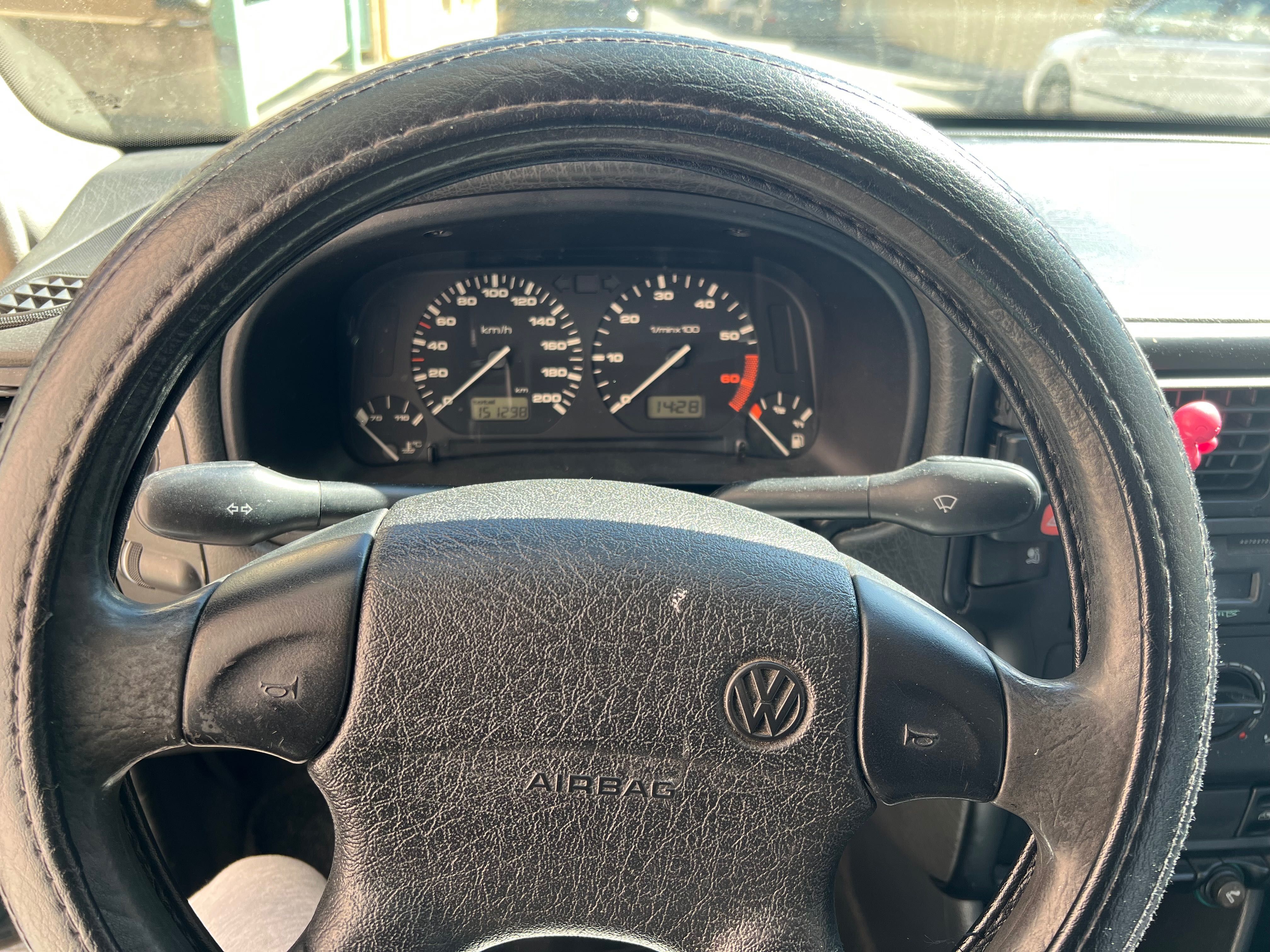 VW Polo 1996 em bom estado