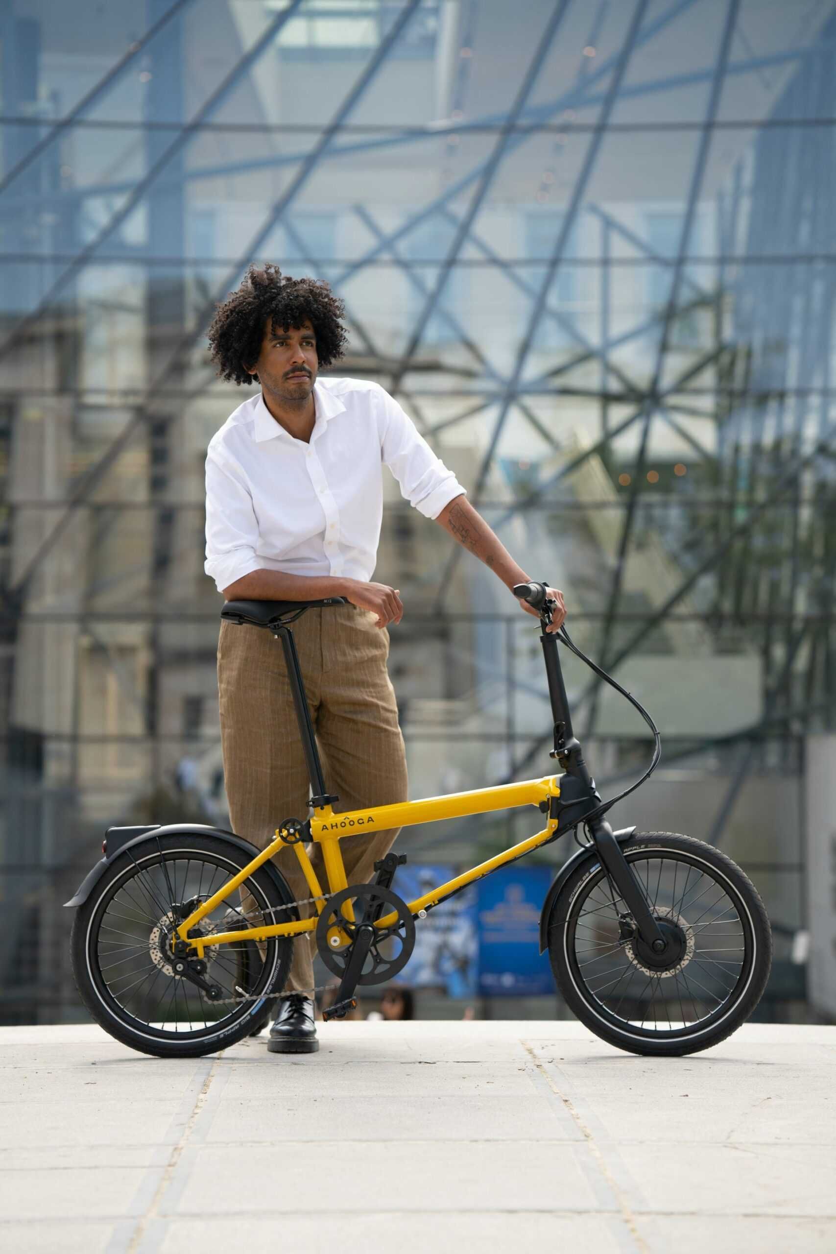 Bicicleta elétrica dobrável ultra compacta: Ahooga Max