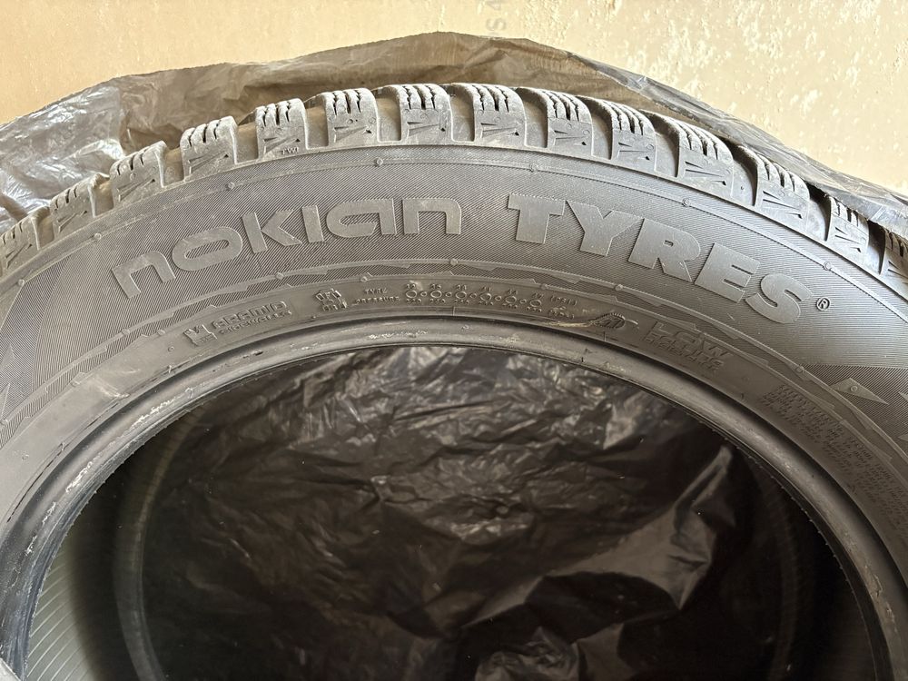 Opony zimowe Nokian 235/55 R19