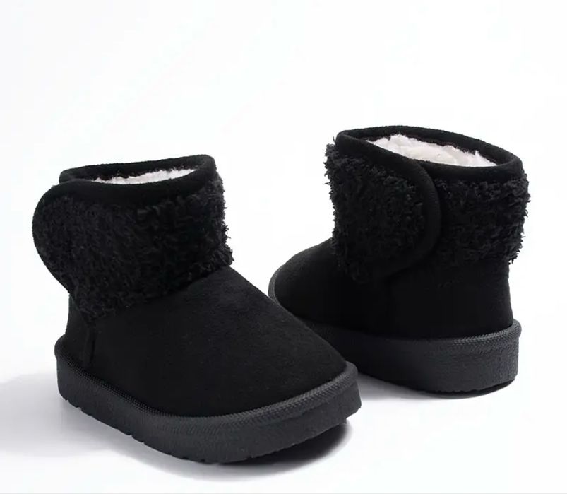 Дитяче зимове взуття для хлопчика уги