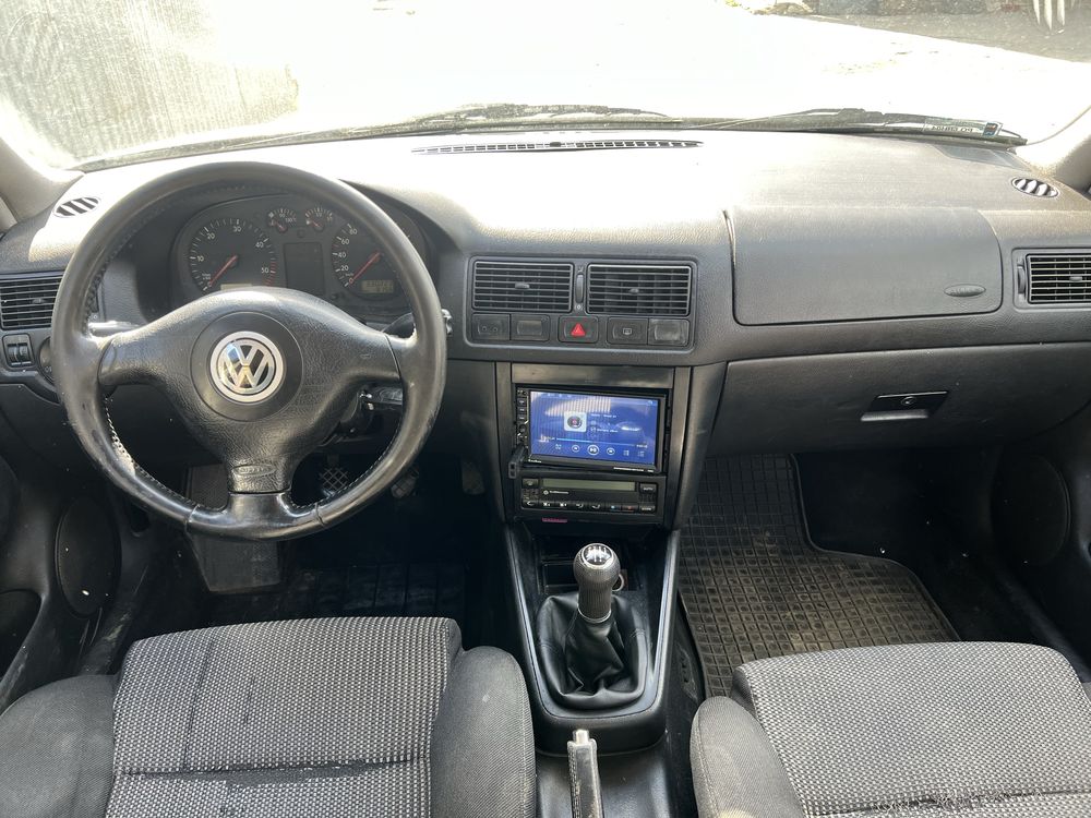 Volkswagen Golf 4 Zarejestrowany 1.9TDI climatronic alufelgi 2Kluczyki