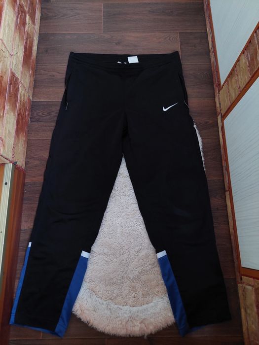 Спортивні штани Nike vintage big logo