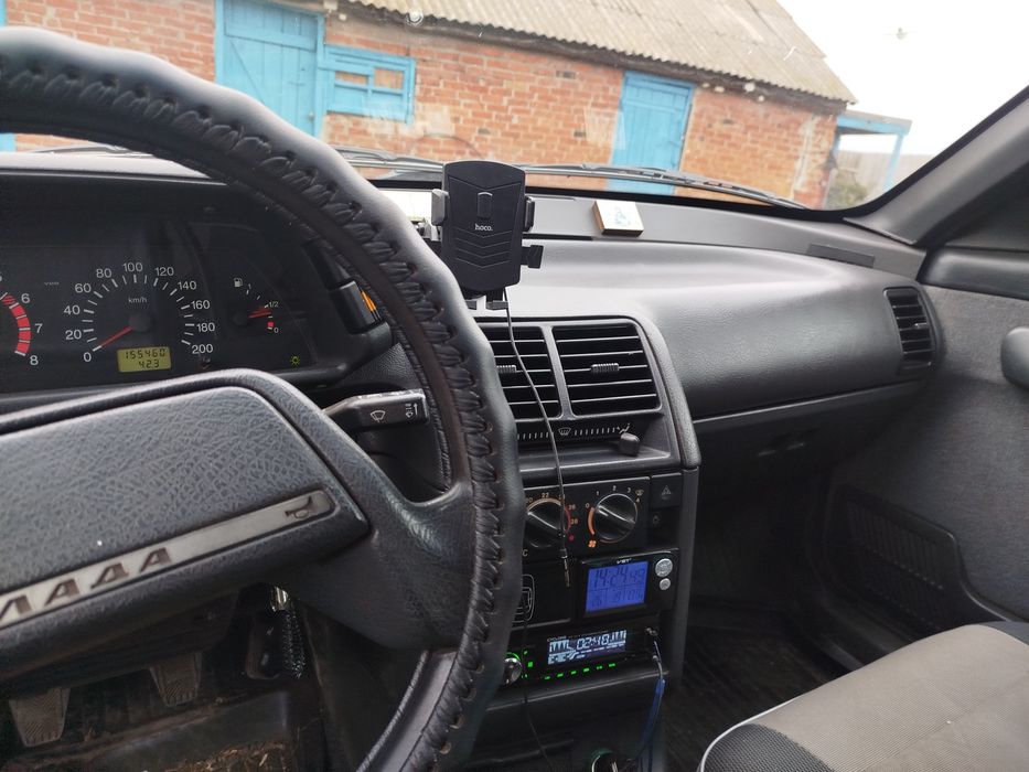 Продам ВАЗ универсал 21112