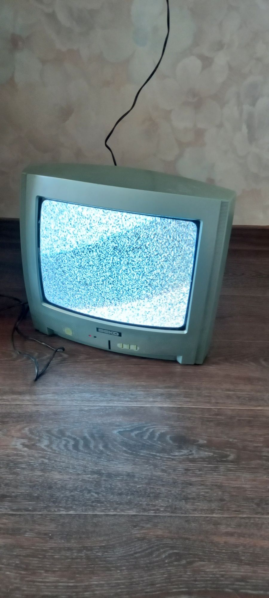 Телевизор рабочий Beko