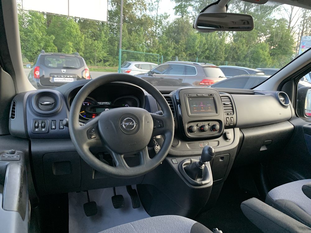 Опель Віваро свіжо пригнаний най довша база
