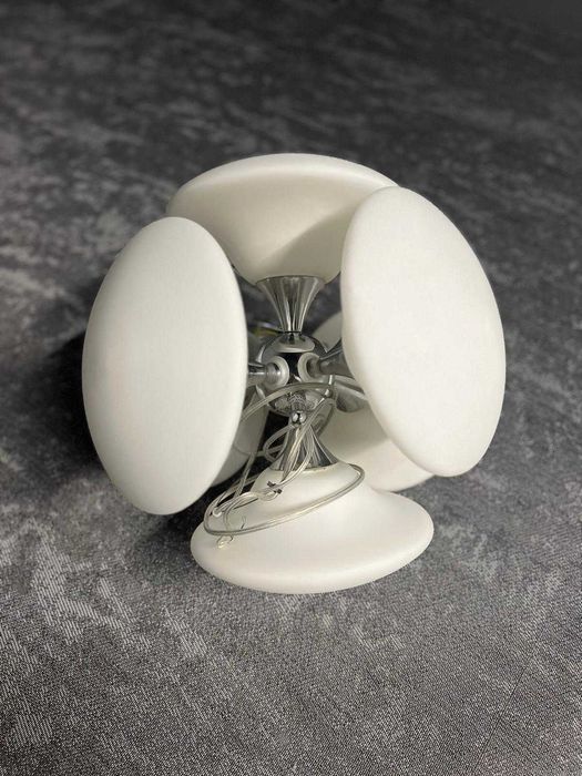 Candeeiro design branco