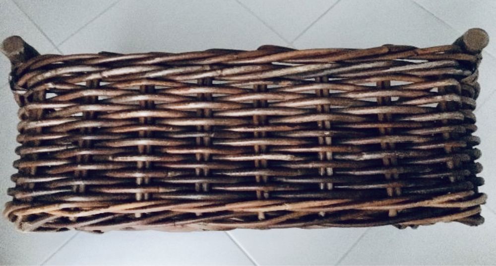 Ogromny kosz wiklinowy na zabawki Ikea