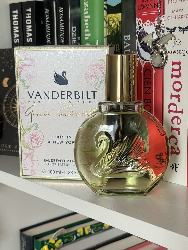 Perfumy Gloria Vanderbilt Jardin a New York