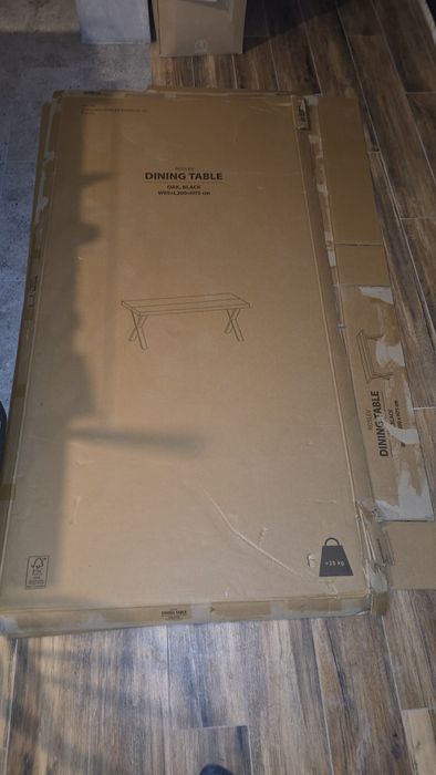 Oddam kartony/opakowania po meblach.