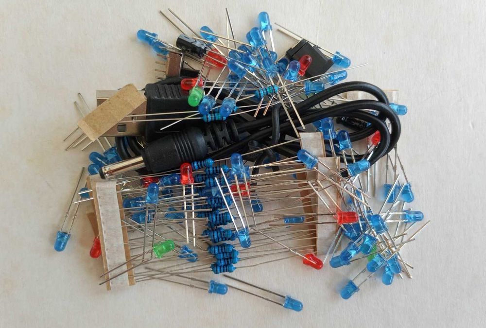 Набор для пайки "Мигающий колокольчик" мультивибратор на светодиодах