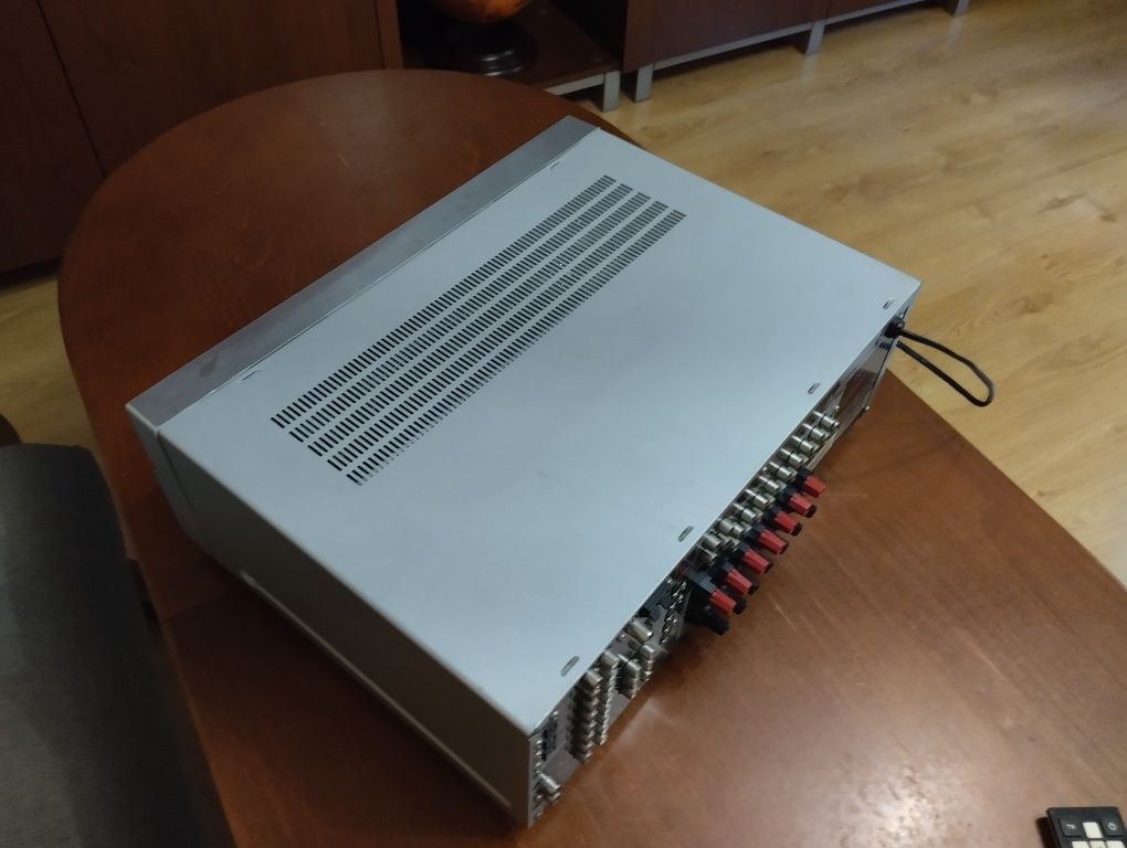 Pioneer vsx 916 amplituner 7.1 z wejściem optycznym i wyjściem pre out