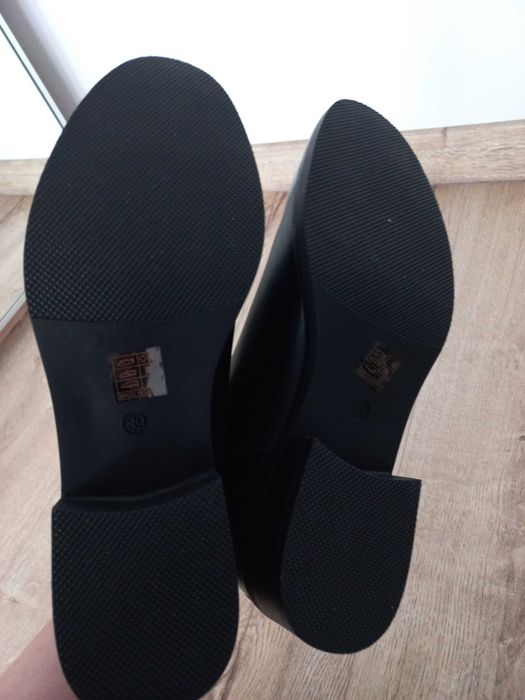 damskie botki sztyblety czarne nowe rozmiar 39