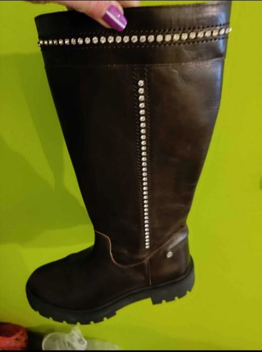 Botas em pele de senhora n 37