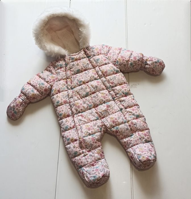 Комбинезон на девочку 1-3 мес