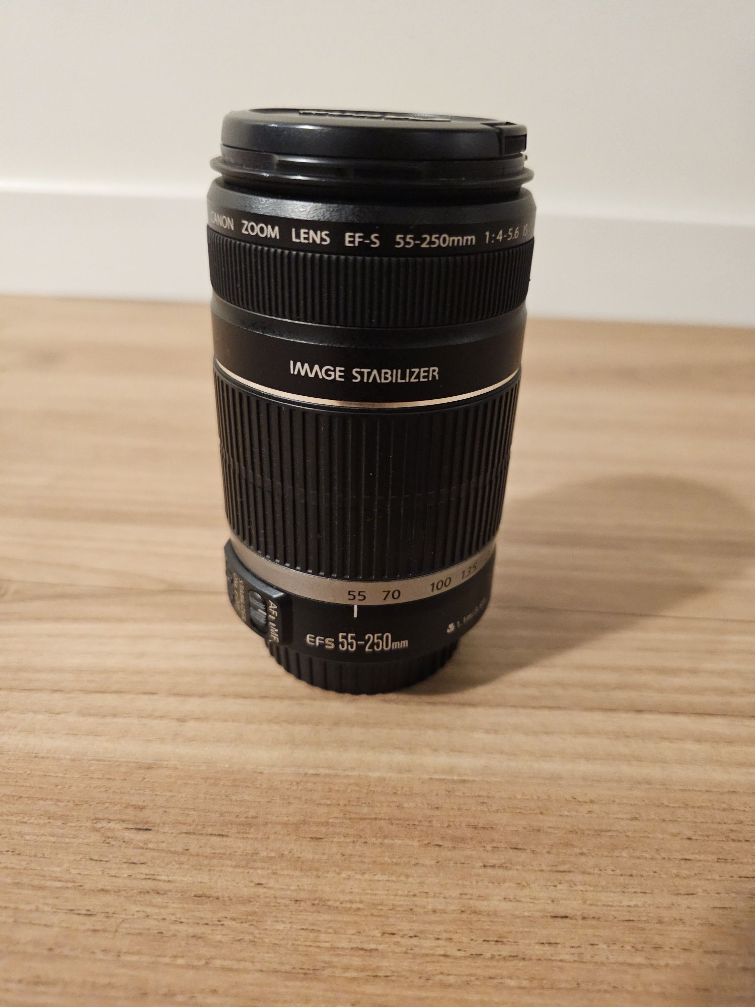 Vendo Canon EOS 100D + 2 Objectivas - Como nova