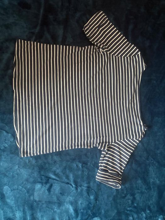 Bluzeczka damska krótki rekaw