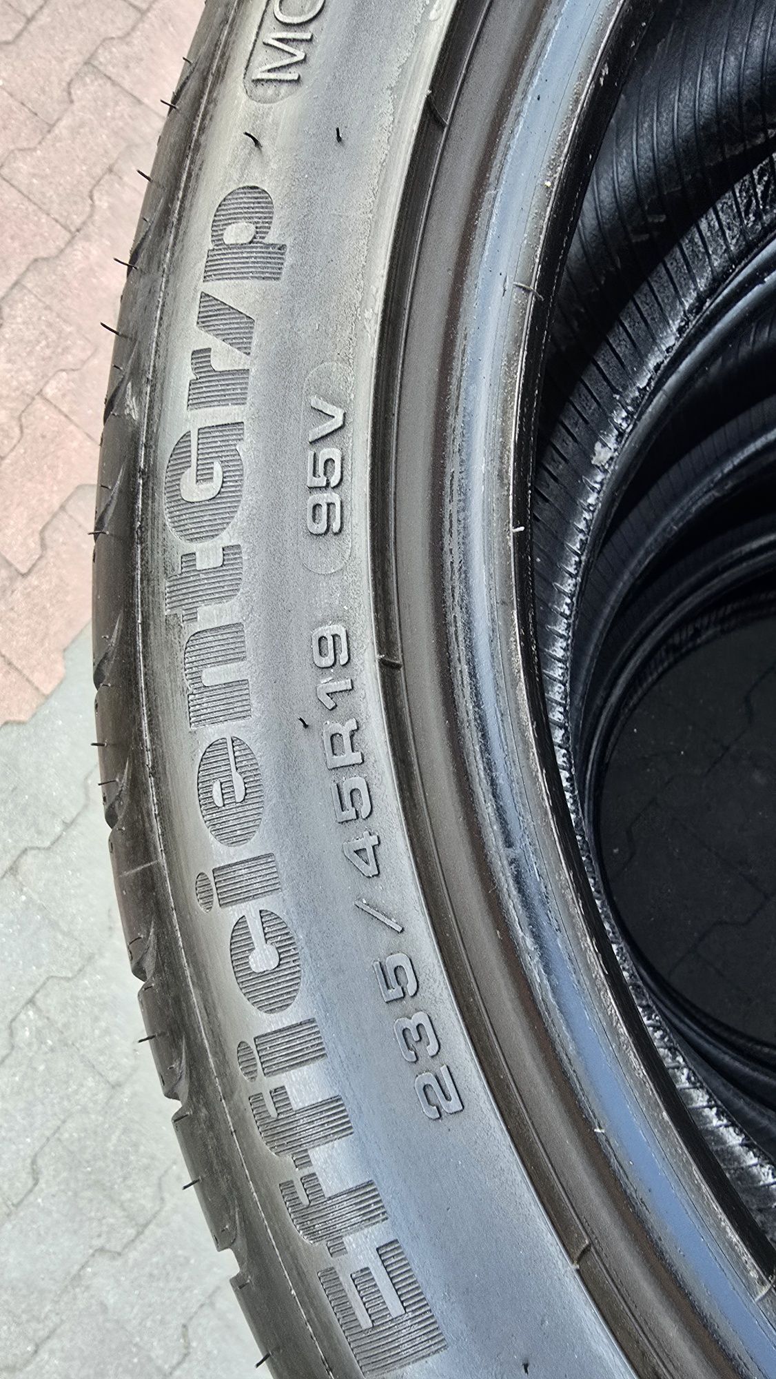 Goodyear 235/45R19 Run Flat MO Extended