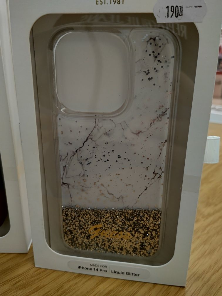 Etui Guess iPhone 14 Pro *Różne rodzaje*
