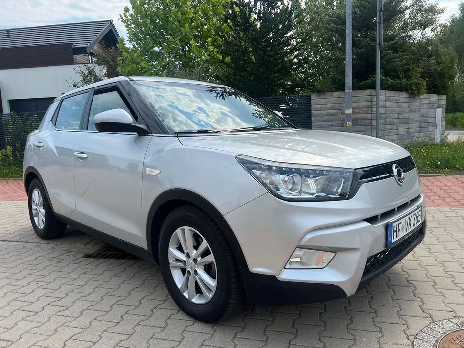 SsangYong/KGM Tivoli 1.6 Diesel Automat HAK Ledy Navi Kamera Perfekcyjny Stan z Niemiec !