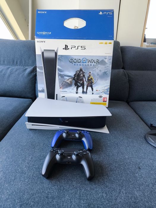 Play Station 5 como nova com Dois Comandos