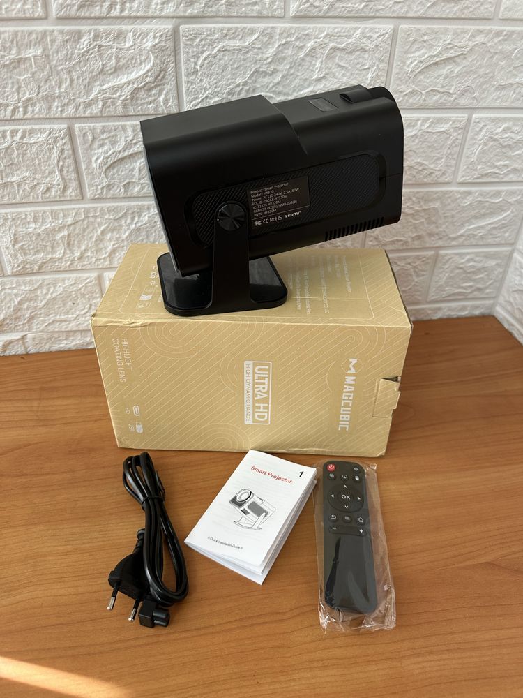 Проектор MAGCUBIC HY320