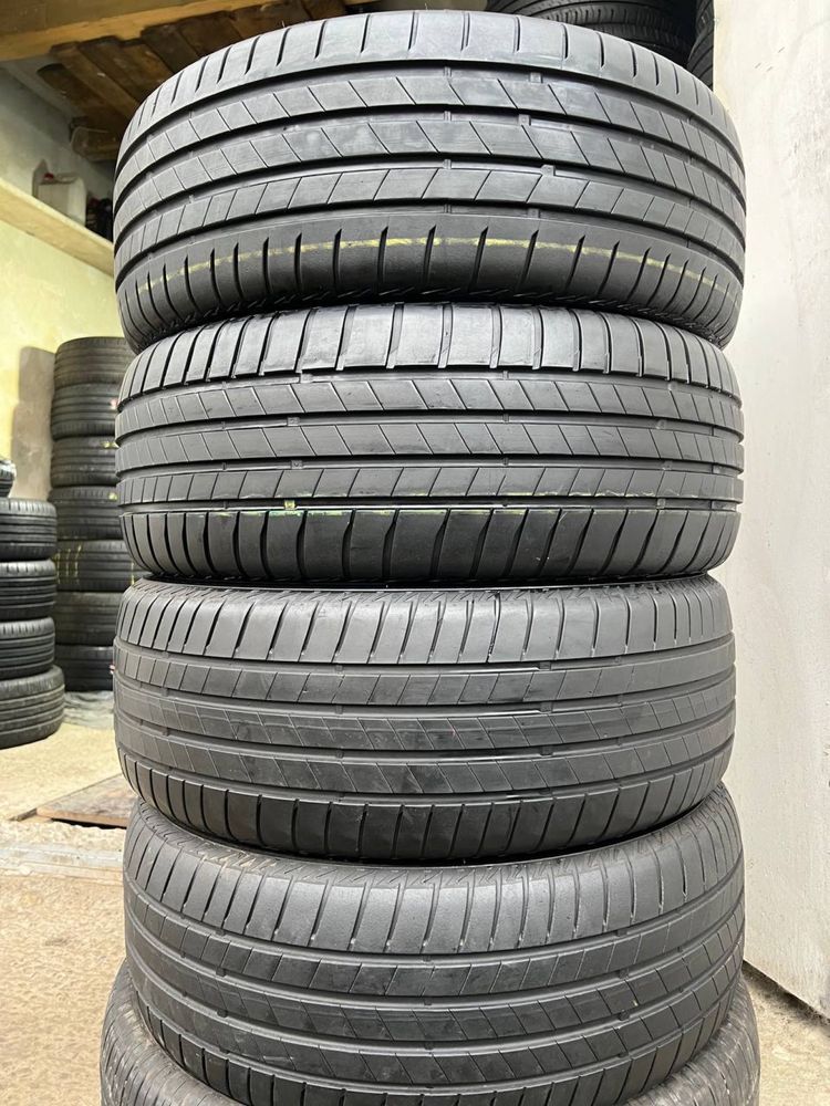 Літні Шини 215 55 R17 Bridgestone