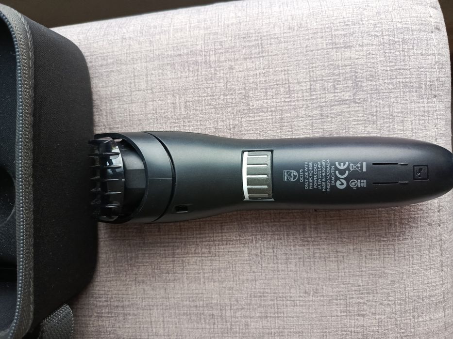 Tytan:maszynka do strzyżenia Philips QC5375+etui/grzebień/2x pędzelek
