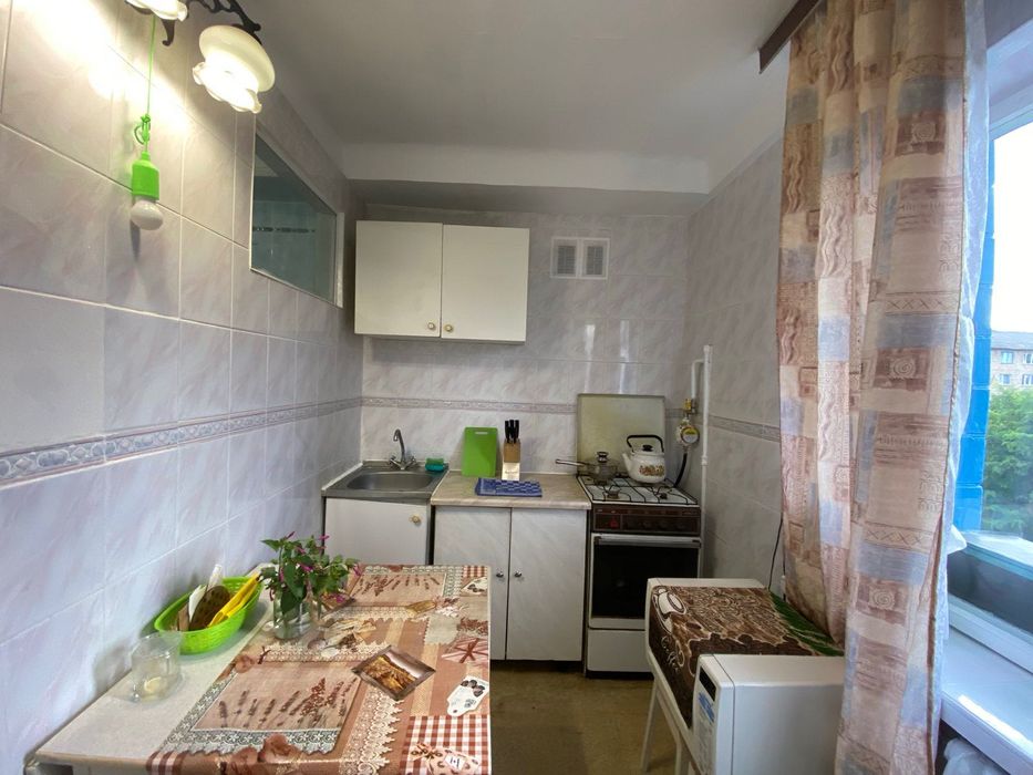 Двокімнатна, вулиця Перемишльська 10, Виноградар