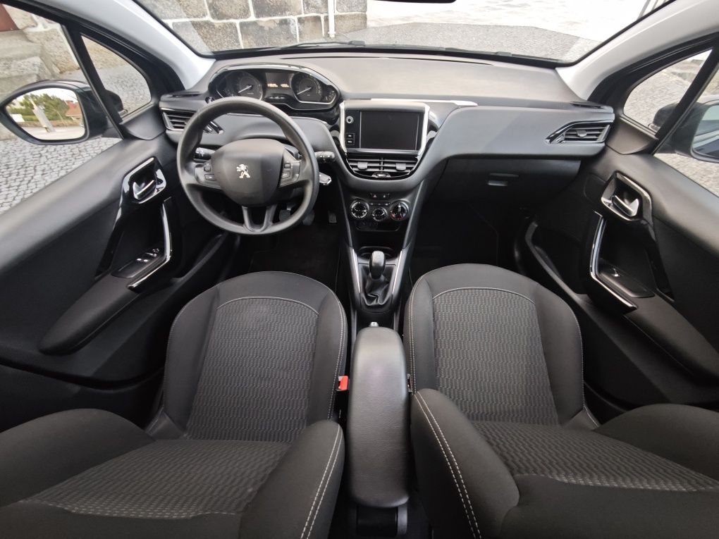 PEUGEOT 208 1.2 85cv Affaire Premium
