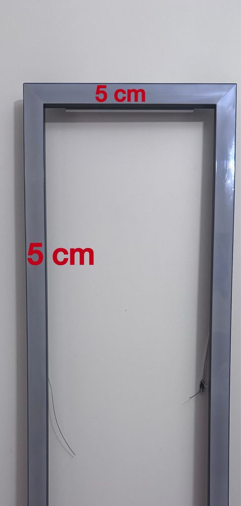 Lampa LED prostokątna.