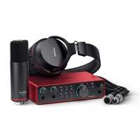 Focusrite Scarlett 2I2 studio  4TH gen