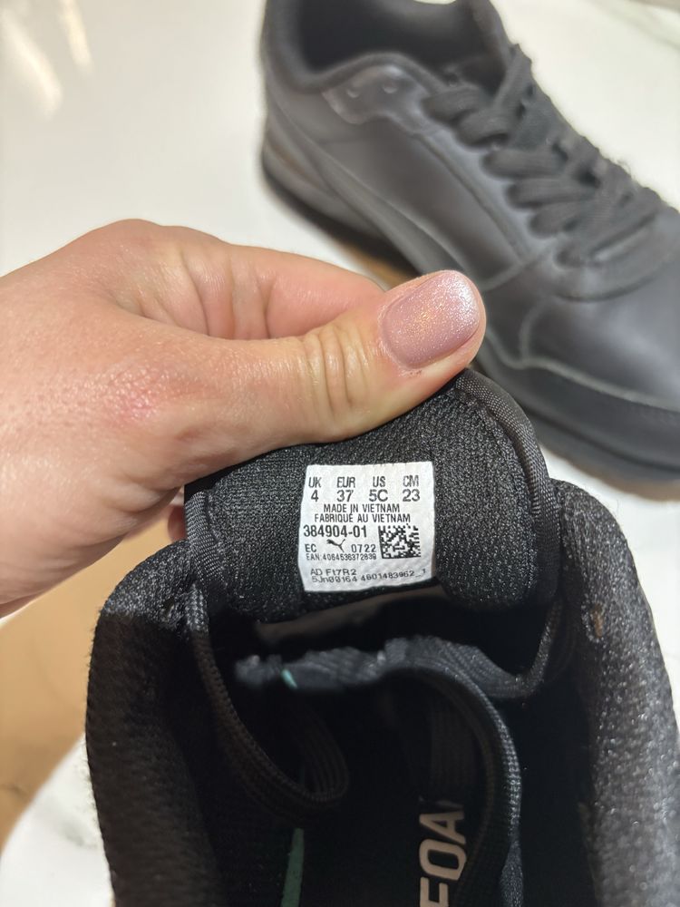 Продам кроссівки Puma