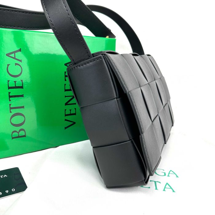 Torba na ramię BOTTEGA VENETA Cassette