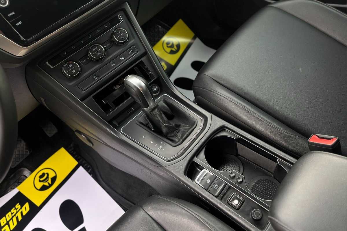 Volkswagen Touran 2019