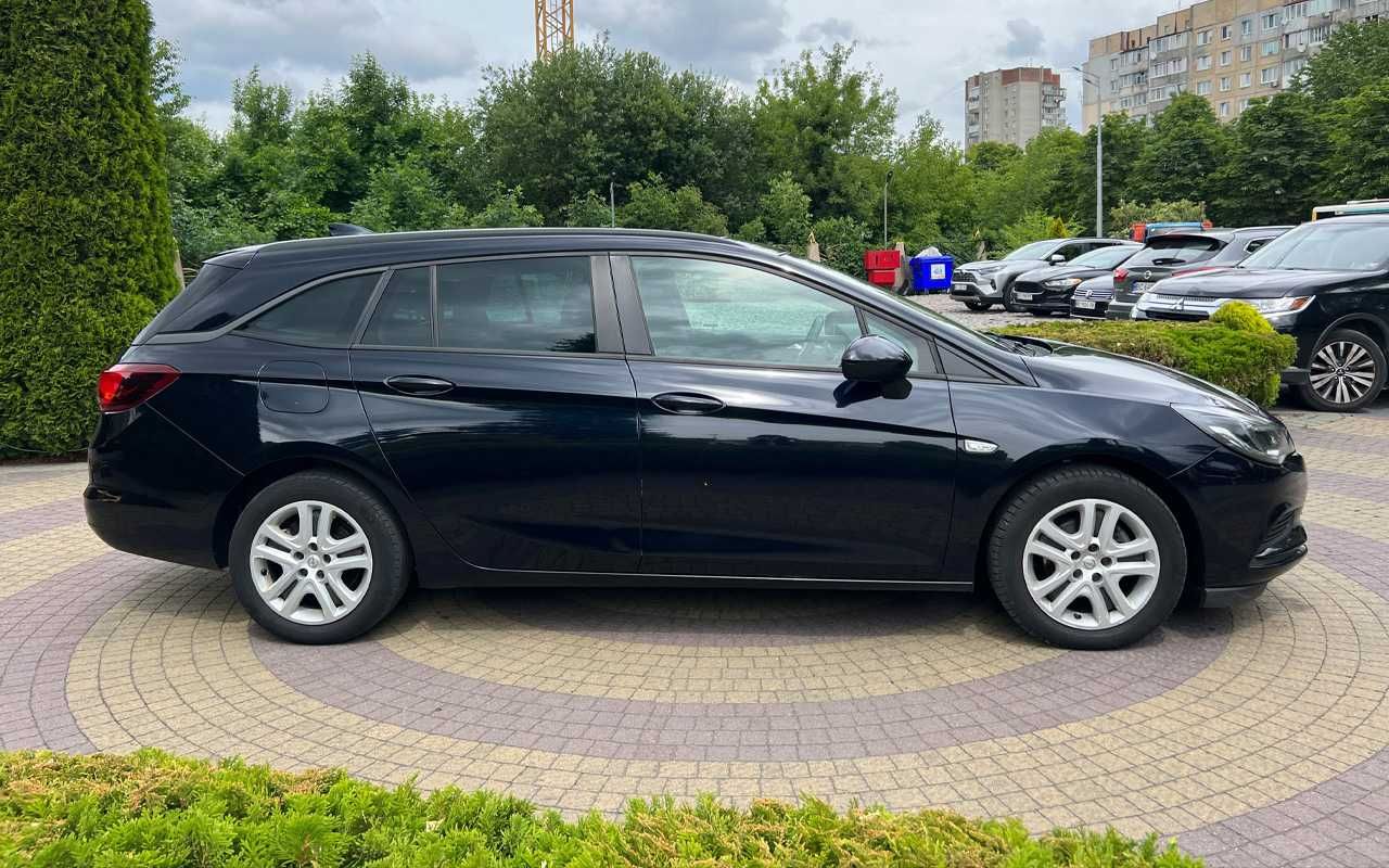 Opel Astra  2018