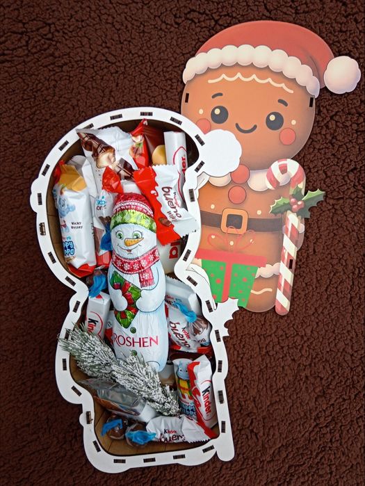 Подарункові бокси до Святого Миколая та Нового року