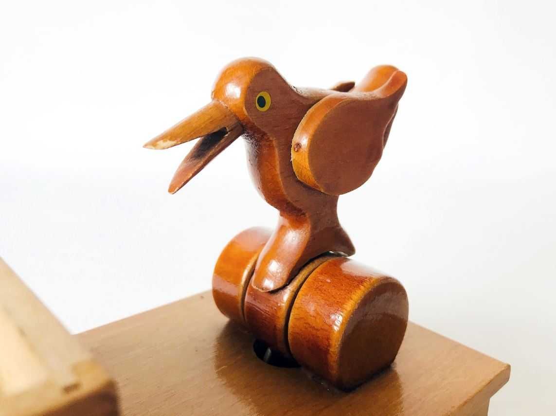 Podajnik do papierosów Drewniany ptaszek z mechanizmem vintage retro