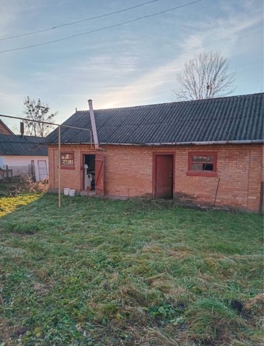 ТЕРМІНОВИЙ Продаж добротного цегляного будинку