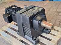 Motoreduktor 15kw. 53obr. Sew. R137. Nieużywany