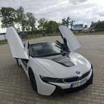 BMW i8 super stan, niski przebieg, możliwość finansowania zakupu auta
