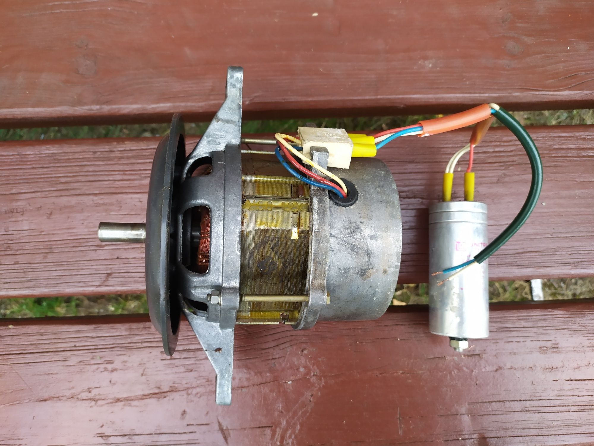 Silnik do pralki Frania/Światowit 150W 220V 1360 obr/min