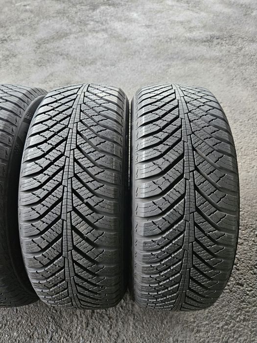 Kpl Opon Wielosezon Kumho Solus HA31 185.55.14 80H
