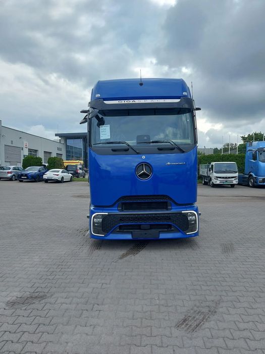 Mercedes-Benz Actros 1853 LSnRL ProCab Mega  // GigaSpace //