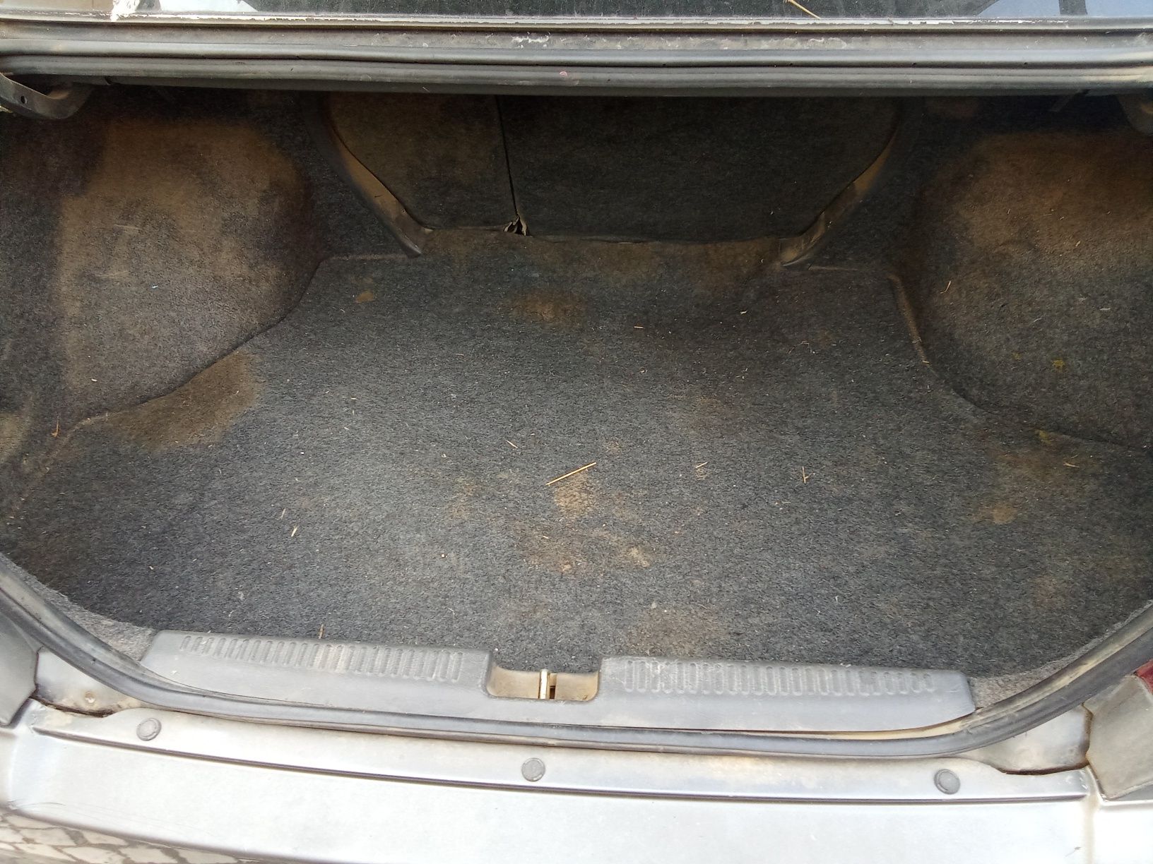 Mitsubishi lancer 1.3  em muito bom estado