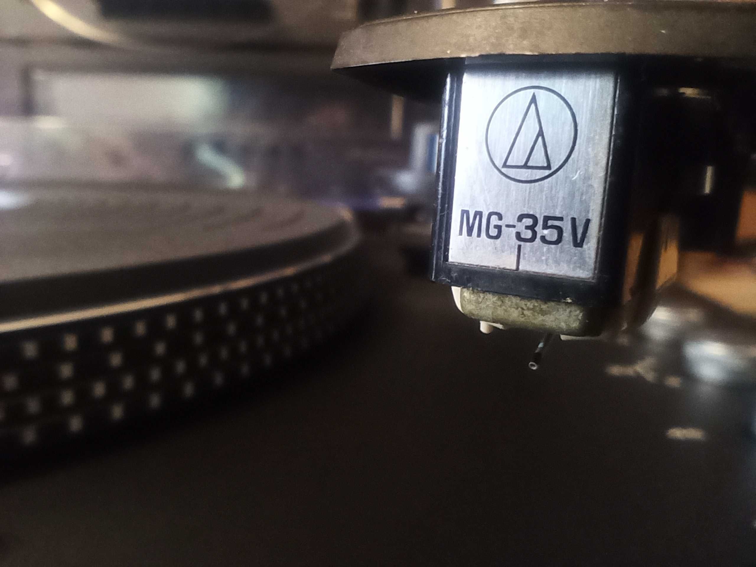 Fisher MT 6221 Studio Standard Direct Drive програвач вінілу