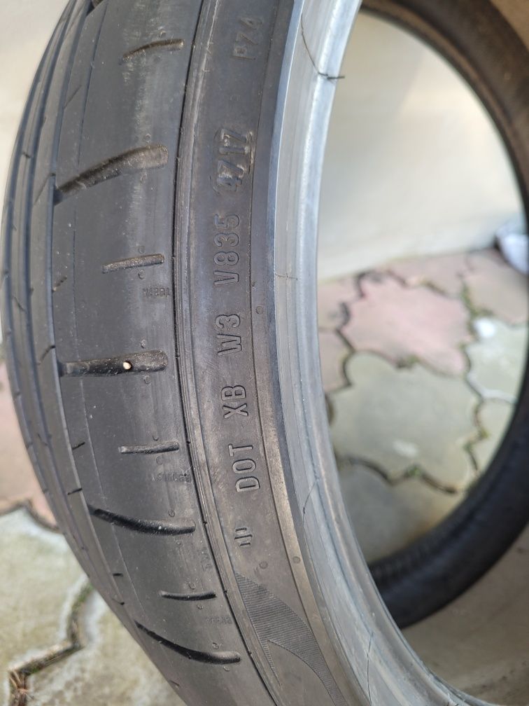 Opona Pirelli 225/30 R19  Lato